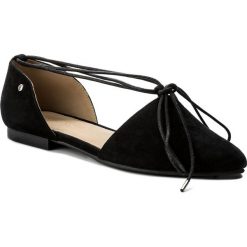 Półbuty MARC O'POLO - 702 14003002 302 Black 990. Czarne półbuty damskie skórzane marki Marc O'Polo, na płaskiej podeszwie. Za 399,00 zł.