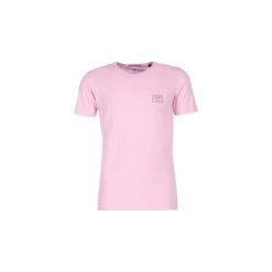 T-shirty z krótkim rękawem Scotch Soda AMS BLAUW. Różowe t-shirty męskie Scotch & Soda, s, bez wzorów, bez kołnierzyka, krótkie. Za 179,00 zł.