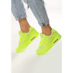 Zielone Buty Sportowe Piano. Zielone buty sportowe damskie Born2be, bez wzorów, sportowe. Za 89,99 zł.