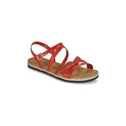 Sandały Casual Attitude JALIYABE. Czerwone sandały damskie marki Casual Attitude, bez wzorów, casualowe, bez obcasa, bez zapięcia. Za 149,00 zł.