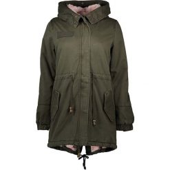 Parka w kolorze oliwkowo-jasnoróżowym. Brązowe parki damskie Winter Selection, bez wzorów, z futra, bez kaptura. W wyprzedaży za 269,95 zł.