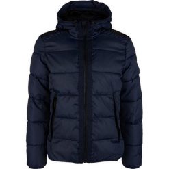 S.Oliver Kurtka OUTDOOR-JACKET Fresh Ink 28.910.51.9006.5952 (rozmiar L). Płaszcze męskie S.Oliver, s, bez wzorów, z kapturem. W wyprzedaży za 335,00 zł.
