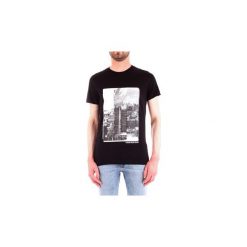 T-shirty z krótkim rękawem Calvin Klein Jeans J30J312284. Czarne t-shirty męskie Calvin Klein Jeans, s, bez wzorów, z jeansu, bez kołnierzyka, krótkie. Za 190,54 zł.