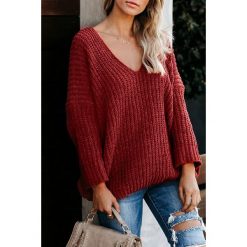 Sweter RABITA. Czerwone bluzy damskie uniwersalny. W wyprzedaży za 69,00 zł.