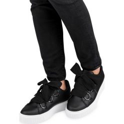 Buty sportowe damskie N/M BM1928 Czarne. Czarne buty sportowe damskie N/M, bez wzorów, z tworzywa sztucznego, eleganckie, trekkingowe. Za 56,00 zł.