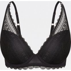 Biustonosz push-up - Czarny. Czarne biustonosze Reserved, bez wzorów. Za 59,99 zł.