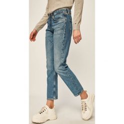 Pepe Jeans - Jeansy Mable. Niebieskie jeansy damskie Pepe Jeans. W wyprzedaży za 299,90 zł.