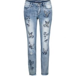 Dżinsy SKINNY z haftem bonprix niebieski "bleached”. Niebieskie jeansy damskie bonprix, z haftami, z jeansu. Za 129,99 zł.