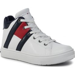 Sneakersy TOMMY HILFIGER - HIgh Top Lace-Up Sneaker White T3B4-30510-0739 White/Blue X008. Białe trampki chłopięce TOMMY HILFIGER, bez wzorów, ze skóry ekologicznej, bez zapięcia. W wyprzedaży za 239,00 zł.