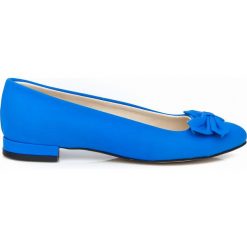 Balerinki z kokardką - skóra naturalna - model 048 - kolor niebieski matowy. Niebieskie baleriny damskie Zapato, bez wzorów, ze skóry, bez obcasa. Za 309,00 zł.