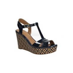 Sandały Clarks SANDAŁY AMELIA ROMA 26117473. Brązowe rzymianki damskie Clarks. Za 219,99 zł.