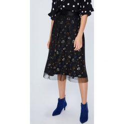 Medicine - Spódnica Secret Garden. Czarne spódniczki rozkloszowane marki MEDICINE, s, z poliesteru, z podwyższonym stanem, midi. W wyprzedaży za 59,90 zł.