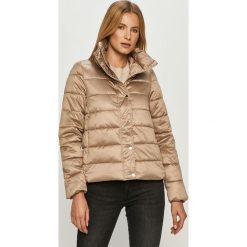 Vero Moda - Kurtka. Brązowe kurtki damskie Vero Moda, s, bez wzorów, z poliesteru, krótkie, bez kaptura. Za 259,90 zł.
