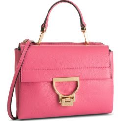 Torebka COCCINELLE - ED5 Arlettis E1 ED5 55 B7 01 Glossy Pink P14. Różowe torebki klasyczne damskie Coccinelle, bez wzorów, ze skóry, klasyczne, na ramię, bez dodatków. Za 1149,00 zł.