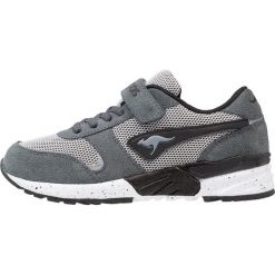 KangaROOS CHINU Tenisówki i Trampki steel grey/jet black. Szare trampki dziewczęce marki KangaROOS, z tworzywa sztucznego. Za 189,00 zł.