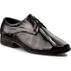 Półbuty TIM - 101 Czarny Tosca. Czarne buty chłopięce komunijne Tim, bez zapięcia. W wyprzedaży za 109,00 zł.