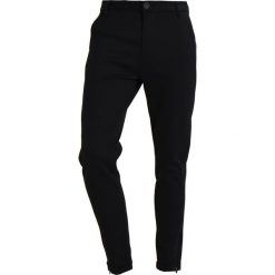 Gabba PISA Chinosy black. Czarne chinosy męskie Gabba, z elastanu. Za 419,00 zł.