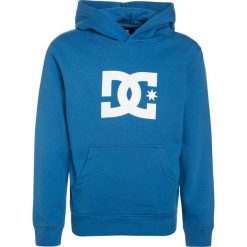 DC Shoes STAR Bluza z kapturem campanula/snow white. Niebieskie bluzy męskie z kapturem DC Shoes, z bawełny. W wyprzedaży za 233,10 zł.