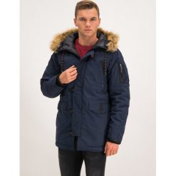 Parka Superdry SDX M5000082A. Niebieskie kurtki męskie Superdry, na zimę, xxl, bez wzorów, z bawełny, bez kaptura. W wyprzedaży za 439,00 zł.