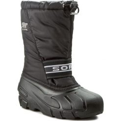 Śniegowce SOREL - Youth Cub NY1881 Black 010. Czarne buty chłopięce zimowe marki Sorel, bez zapięcia. W wyprzedaży za 189,00 zł.