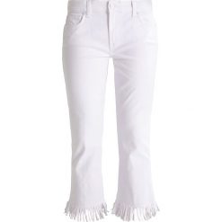 Boyfriendy damskie: 7 for all mankind Jeansy Bootcut white denim