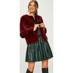 Answear - Kurtka. Brązowe kurtki damskie marki ANSWEAR, s, bez wzorów, z poliesteru, krótkie, bez kaptura. W wyprzedaży za 119,90 zł.