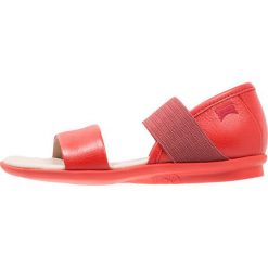 Camper RIGHT Sandały medium red. Czerwone sandały chłopięce Camper, z materiału. Za 269,00 zł.