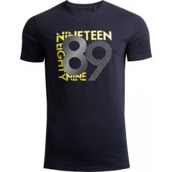 T-shirt męski TSM627 - ciemny granat - Outhorn. Czarne koszulki męskie Outhorn, m, bez wzorów, bez kołnierzyka, bez rękawów. W wyprzedaży za 29,99 zł.