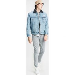 Levi's® Rvs Padded Trucker Kurtka Niebieski. Niebieskie płaszcze męskie na wiosnę, s, bez wzorów, z bawełny, bez kaptura. Za 671,95 zł.