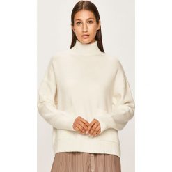 Answear - Sweter. Białe swetry damskie ANSWEAR, s, bez wzorów, z elastanu, bez rękawów, bez kaptura. W wyprzedaży za 99,90 zł.