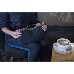 Torebki klasyczne damskie: Torba adamaszkowa Krople deszczu (granatowa)