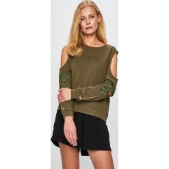 Guess Jeans - Bluza. Brązowe bluzy damskie marki Guess Jeans, s, z haftami, z bawełny, bez rękawów, bez kaptura. Za 399,90 zł.