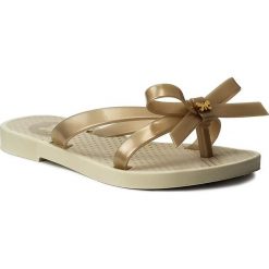 Japonki ZAXY - Fresh III Top Kids 82055 Gold 90065 W385026 29990. Żółte sandały dziewczęce Zaxy, z tworzywa sztucznego, bez zapięcia. Za 89,00 zł.