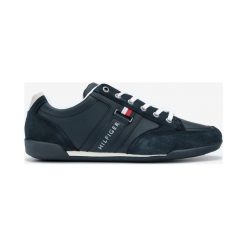Tommy Hilfiger Tenisówki Niebieski. Niebieskie trampki męskie TOMMY HILFIGER, bez wzorów, ze skóry, bez zapięcia. Za 426,95 zł.
