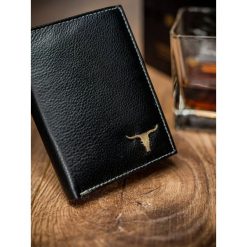 Portfel męski skórzany RFID Buffalo Wild czarny. Czarne portfele męskie BUFFALO WILD, bez wzorów, ze skóry. Za 59,99 zł.