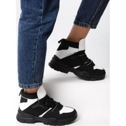Czarno-Białe Sneakersy Breathing Space. Czarne buty sportowe damskie Born2be, bez wzorów, sportowe. Za 99,99 zł.