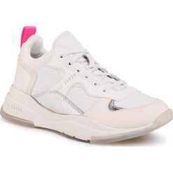 Sneakersy TED BAKER - Winnslo 242202 White. Białe półbuty damskie Ted Baker, ze skóry ekologicznej. W wyprzedaży za 509,00 zł.