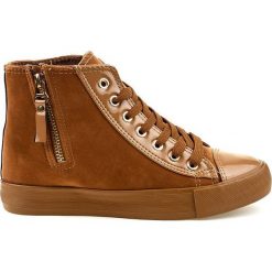 Brązowe Camel wysokie trampki JX-95. Pomarańczowe botki damskie ButyModne, bez wzorów, z zamszu, bez zapięcia. Za 63,53 zł.