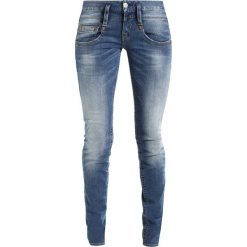Herrlicher PITCH SLIM Jeansy Slim Fit mid destroy. Szare jeansy damskie marki Herrlicher, bez wzorów, z elastanu. W wyprzedaży za 356,30 zł.