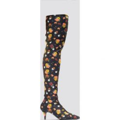 NA-KD Shoes Kozaki do kolan na niskim obcasie - Multicolor. Szare kozaki damskie NA-KD Shoes, za kolano, na niskim obcasie, na obcasie, bez zapięcia. W wyprzedaży za 60,88 zł.