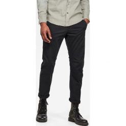 G-Star Raw - Spodnie. Czarne spodnie męskie G-Star RAW, bez wzorów, z elastanu, retro. Za 419,90 zł.