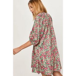 Answear Lab - Sukienka. Sukienki damskie Answear Lab, na co dzień, s, w kwiaty, z bawełny, casualowe, z okrągłym kołnierzem, bez rękawów, mini, rozkloszowane. Za 159,90 zł.