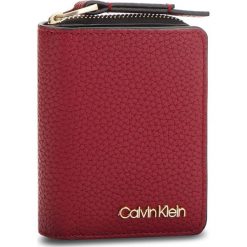 Portfele damskie: Mały Portfel Damski CALVIN KLEIN - Ck Base Small Wallet K60K604610 628