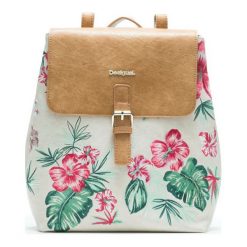 Desigual Plecak Damski Kremowy Hannah Toronto. Białe plecaki damskie Desigual. Za 350,00 zł.