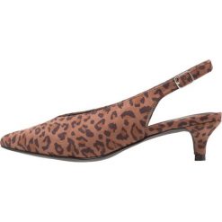Buty ślubne damskie: Bullboxer Czółenka brown