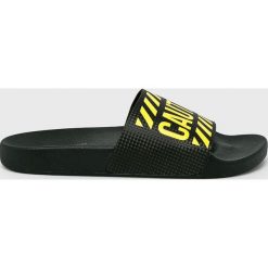 TheWhiteBrand - Klapki. Czarne kapcie męskie TheWhiteBrand, z gumy. W wyprzedaży za 129,90 zł.