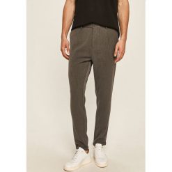 Clean Cut Copenhagen - Spodnie. Szare spodnie męskie Clean Cut Copenhagen, s, bez wzorów, z elastanu. Za 429,90 zł.