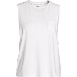 Reebok NATURE TANK Top white. Białe topy damskie Reebok, l, z elastanu. Za 209,00 zł.