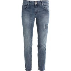 Betty & Co Jeansy Slim fit blue denim. Niebieskie rurki damskie Betty & Co, z elastanu. W wyprzedaży za 291,85 zł.