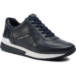 Sneakersy MICHAEL MICHAEL KORS - Allie Trainer 43T9ALFP1L Admiral. Niebieskie półbuty damskie MICHAEL Michael Kors, na co dzień, bez wzorów, ze skóry ekologicznej, bez obcasa, na płaskiej podeszwie, bez zapięcia. Za 689,00 zł.